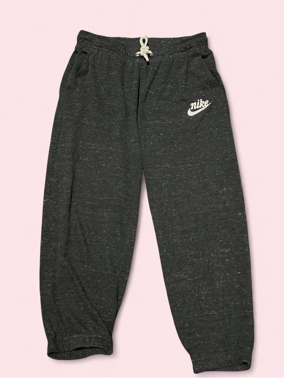 Nike Small Women’s Charcoal Jogger Sweatpants